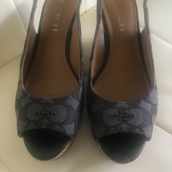 Coach Wedges - Picture 8 of 8